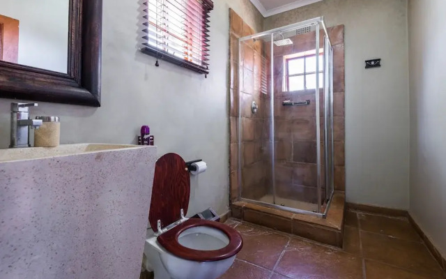 Tindlovu Country Lodge