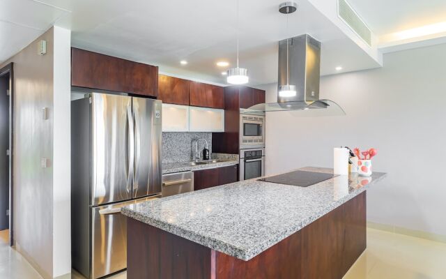 Casa Brisas 2 Bedroom Apts by RedAwning