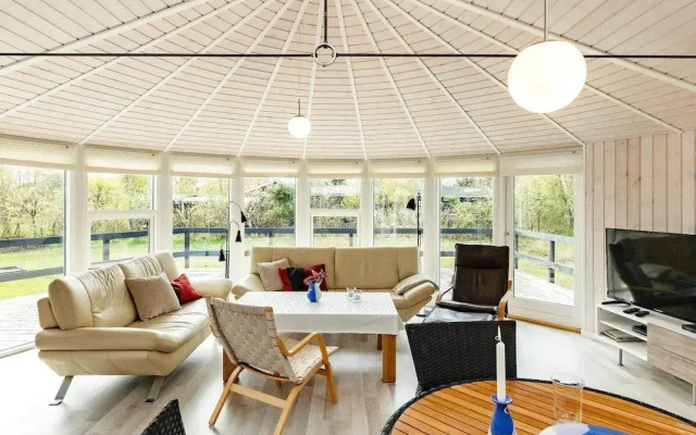4 Star Holiday Home in Hals