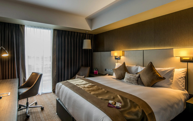 Crowne Plaza Aberdeen Airport by IHG