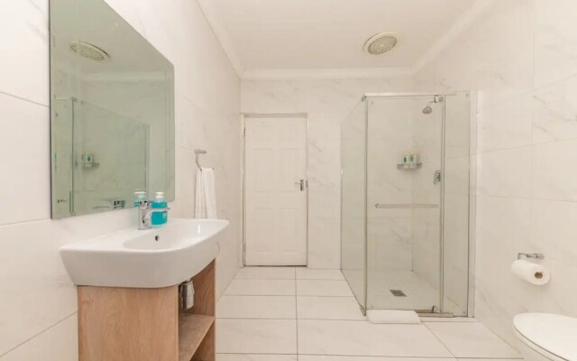 Spaciaous 2 Bedroom Bokaap Apartment