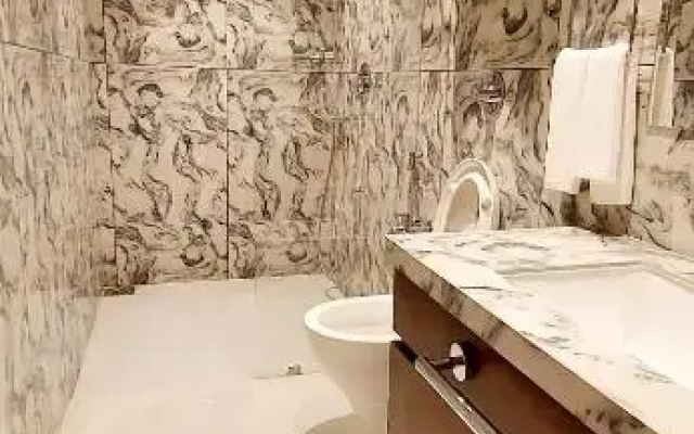 Hotel Madhuban