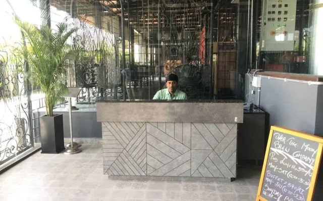 Hotel Mint OTM