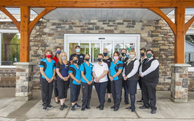 Days Inn and Suites Lindsay