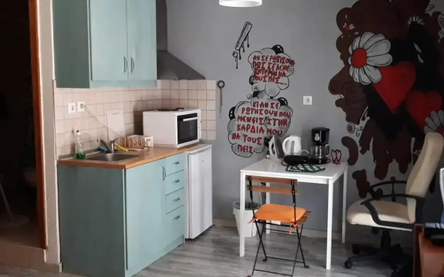 The studio with the bohemian ambiance