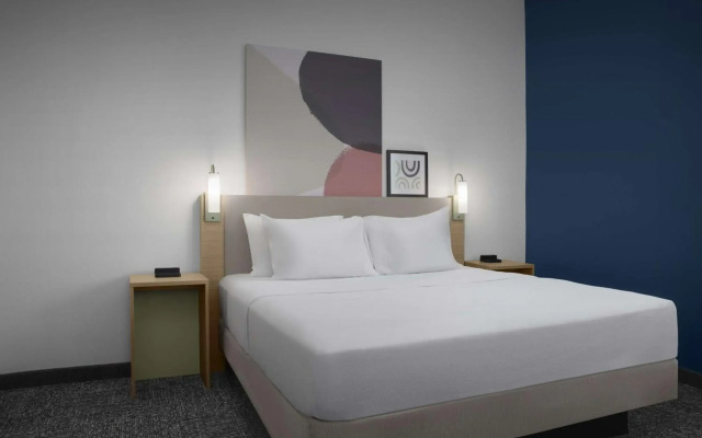 Spark by Hilton Miami Doral