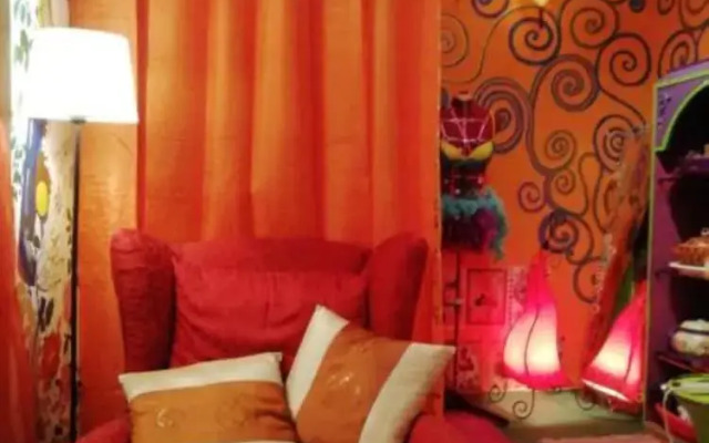 Calcata Artists Room