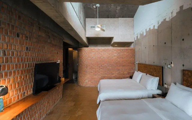 Kenting Light Now Travelodge