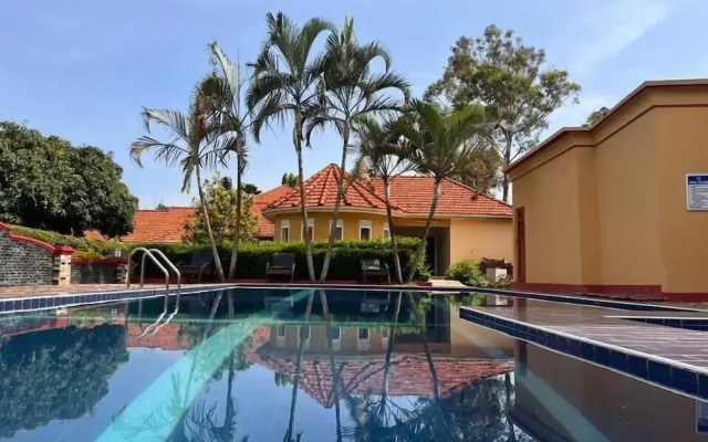 Lucian Cottages