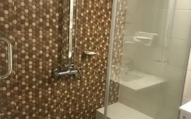 Hotel Shalimar