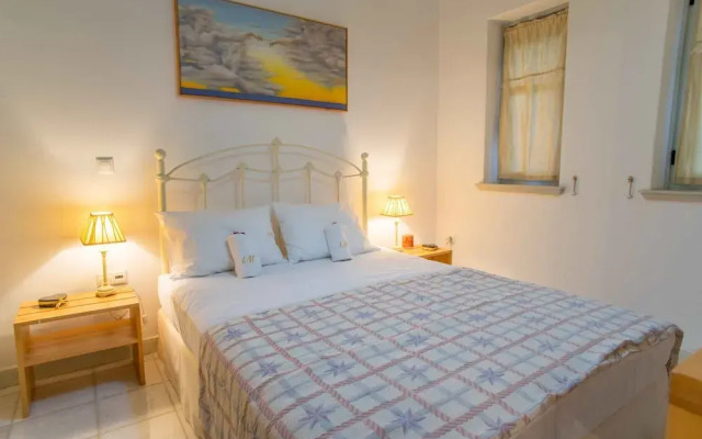 Villa Suerte in Paros