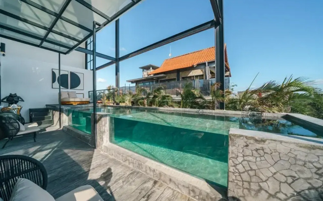 Penthouse Sunset Seabreeze