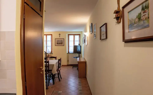Suite Carla Cozy Apartment in Petrasanta Center