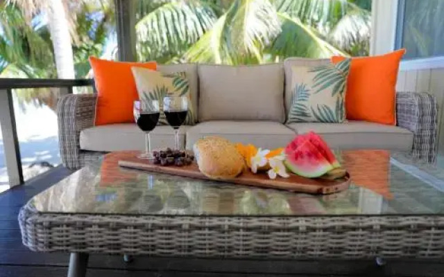 Inanobeach Bungalows