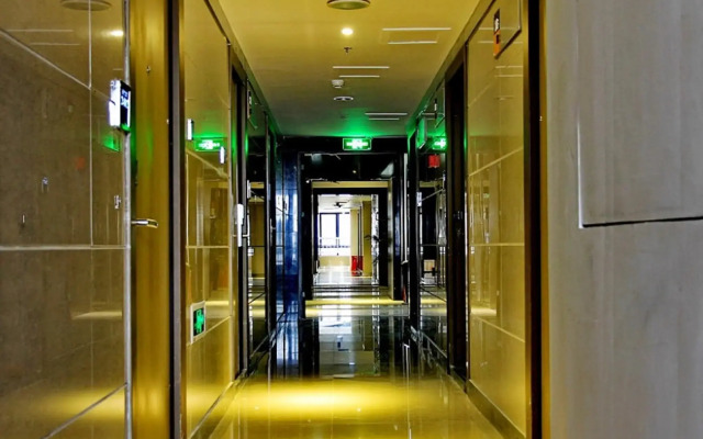 Neat Hotel
