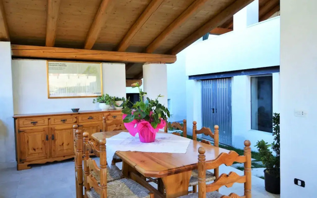 Stellar Apartment in Miane With Shared Swimming Pool