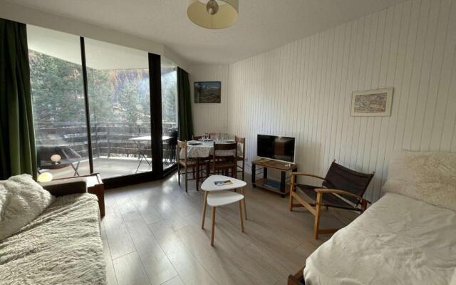 Appartement Saint-Chaffrey , 1 pièce, 4 personnes - FR-1-330E-123