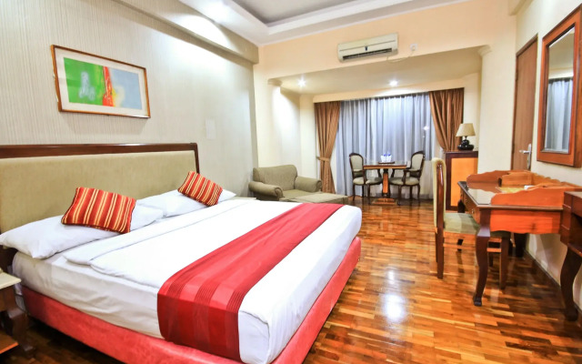 Grand Menteng Hotel