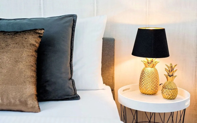 Industrial Lisbon Apartment