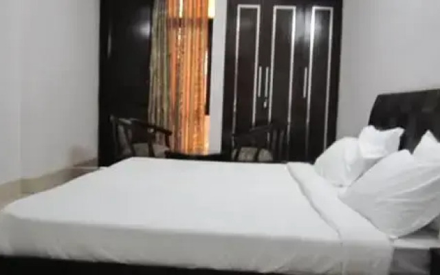 Khushi Inn Bed & Breakfast
