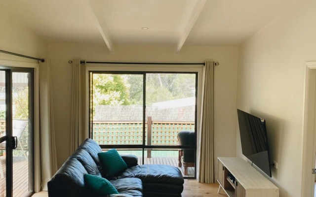 Wonboyn Cabins & Caravan Park