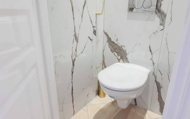 Elegant Apartment for 4 People