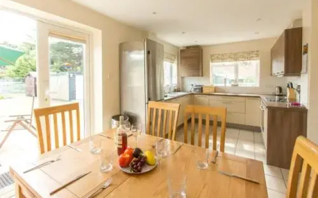 18 Pilgrim s Way