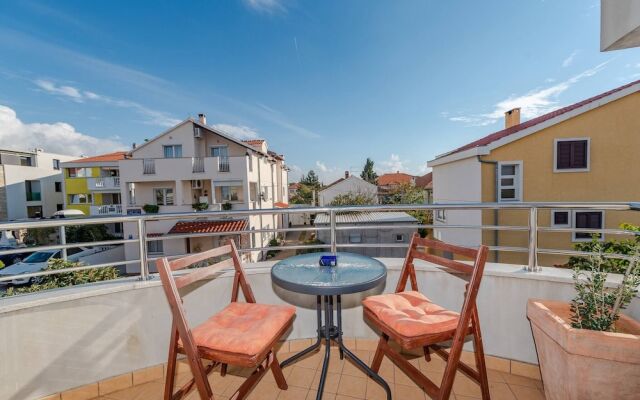 Romantic Oasis -mediterranean Style Studio