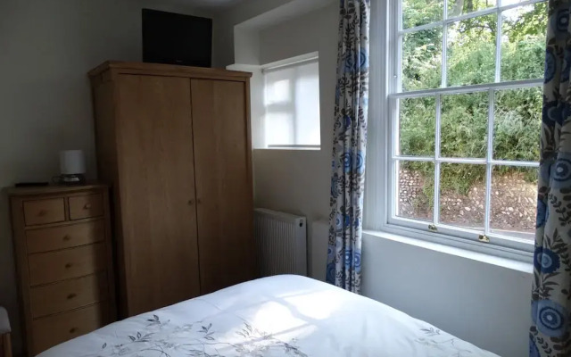 Guest Suite At No 24 West End Terrace