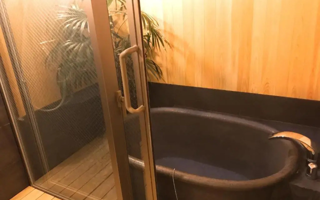 Shiki Shiki Higashiyama