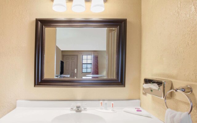 Knights Inn Wildersville