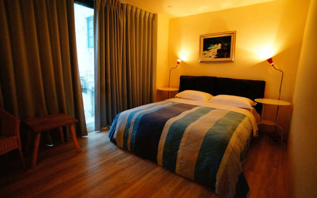 Chuanfan Rock 600 Sea View Village