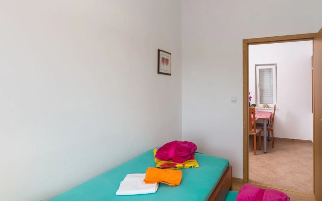Cosy Villa in Kolocep With Garden