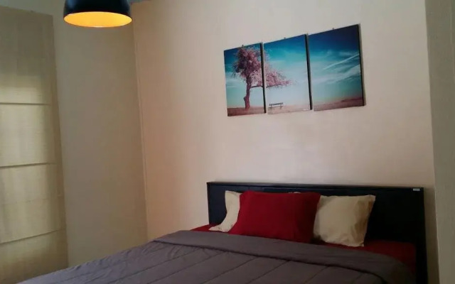 Back-Budget Hostel