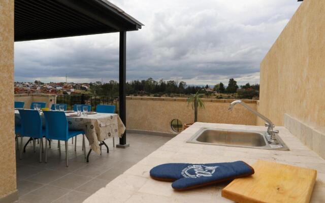 Casa en hermoso condominio La Luminaria I20