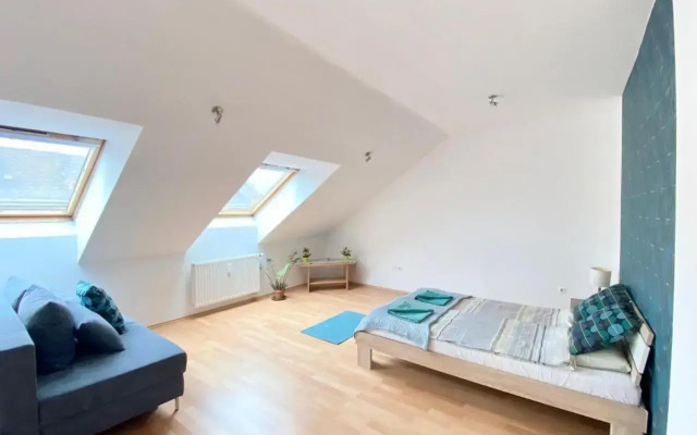 ORANGEHOMES large studio apartment Erkel street