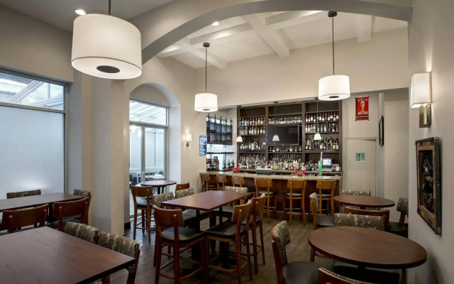 Holiday Inn Manhattan 6th Ave - Chelsea by IHG
