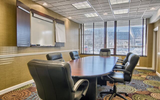 Holiday Inn Express Detroit-Birmingham by IHG