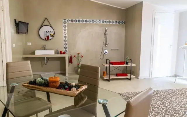 Anima Holiday Home