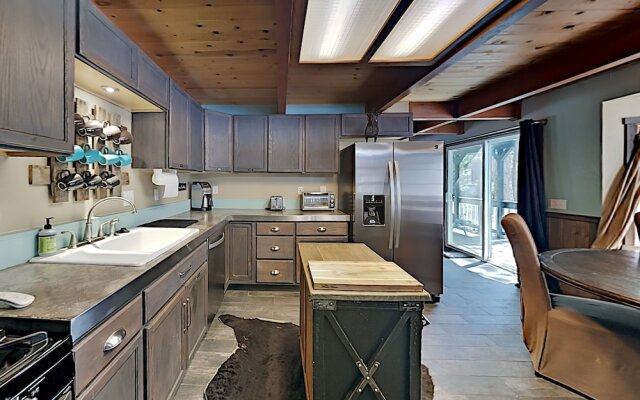 262bludr 3 Bedroom Home