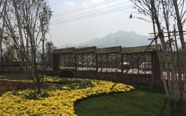 Yun-Jing Baishi Villa