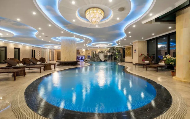 V-Hotel Da Nang Beach