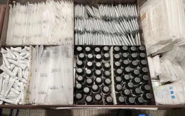 Yike China Hotel (Jingdezhen Taoxichuan Creative Plaza)