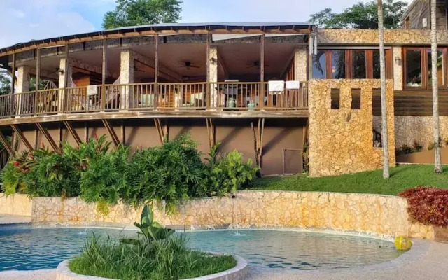 Hacienda Elena Paraiso Tropical