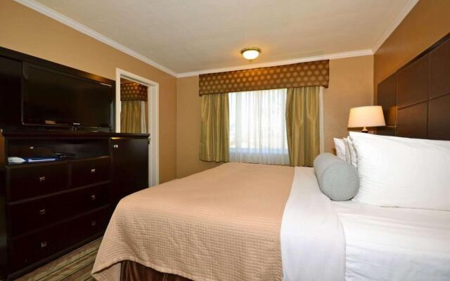 Best Western Carmel's Town House Lodge