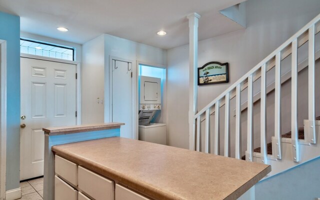 Gojo Getaway - 627851