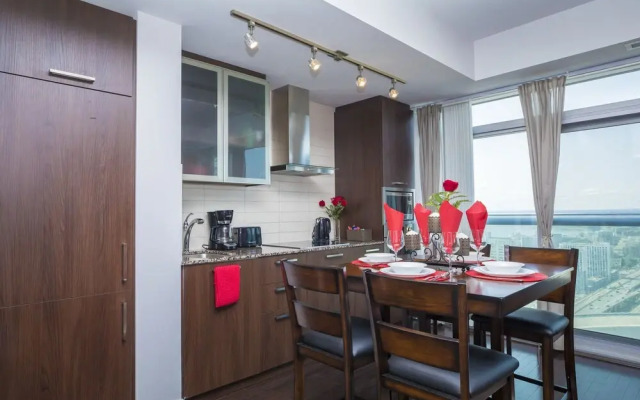 Royal Stays Condominiums - Downtown