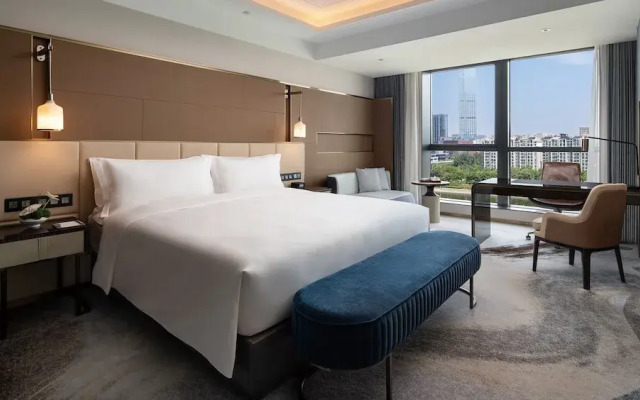 InterContinental Zhengzhou Zhengdong by IHG