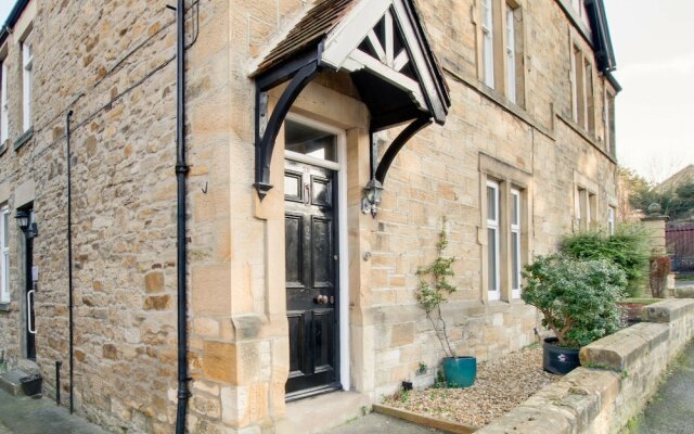 Superb Apartment In Popular Hexham Near Golf Course