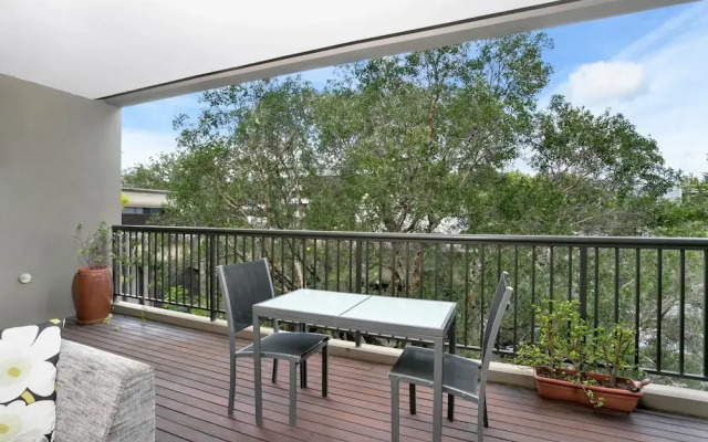 Surry Hills 1 Bedroom Apartment - ADEL1
